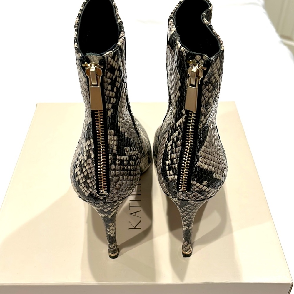 Katherine Kelly Rosie Bootie 8.5 - Picture 7 of 10